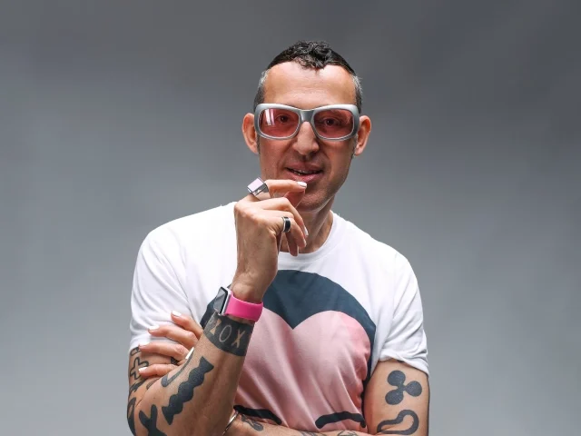 GrafikaTytulowaDesignerKarimRashid